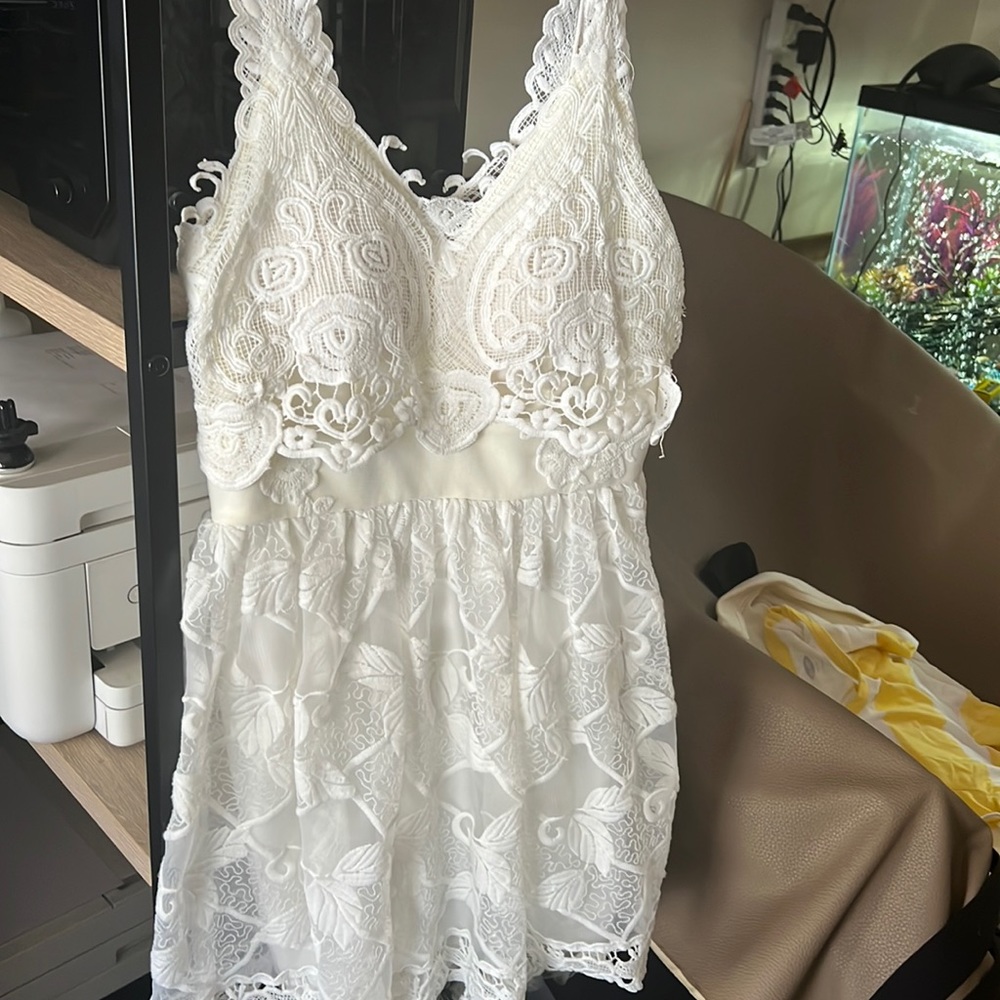 White dress size small